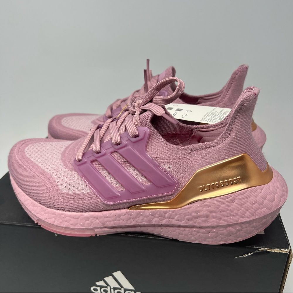 Adidas  Ultraboost 21 Running Shoe - Picture 4 of 8